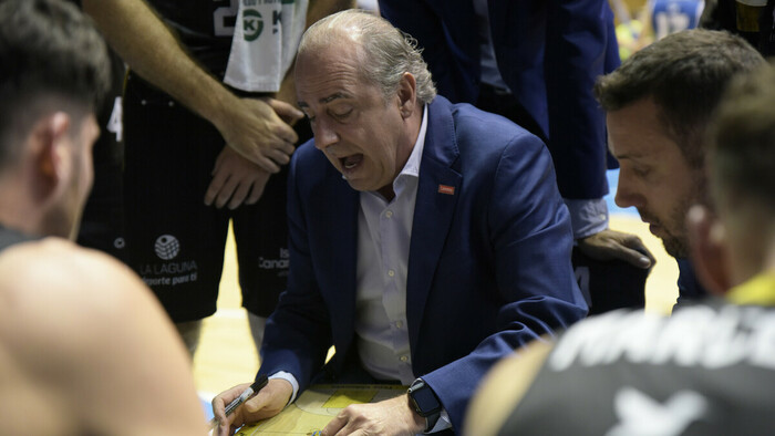 Txus Vidorreta, quinto entrenador con más partidos dirigidos en Liga Endesa