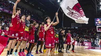 Adrià Rodríguez ondea la bandera del Hiopos Lleida.