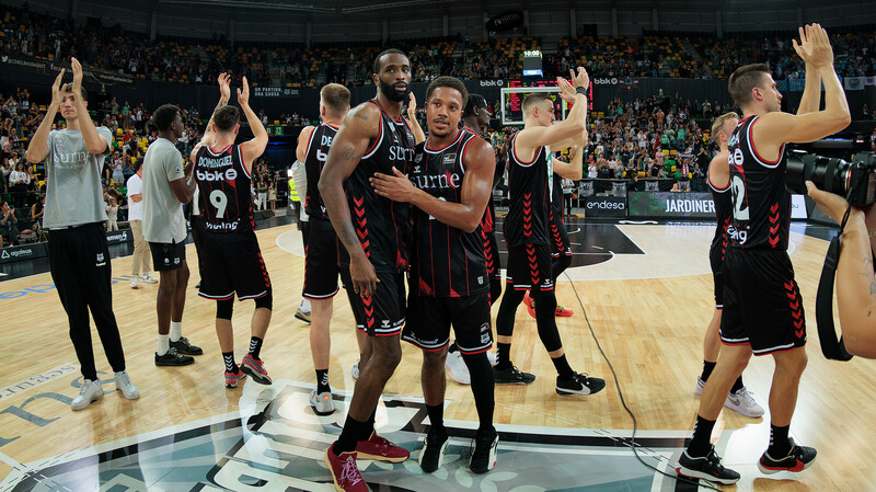 El Surne Bilbao Basket se estrena con una sólida victoria (90-72)