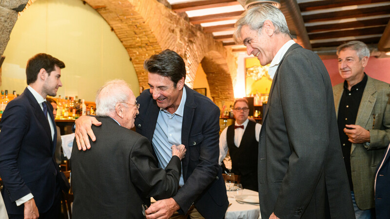 El baloncesto acb homenajea a Eduardo Portela