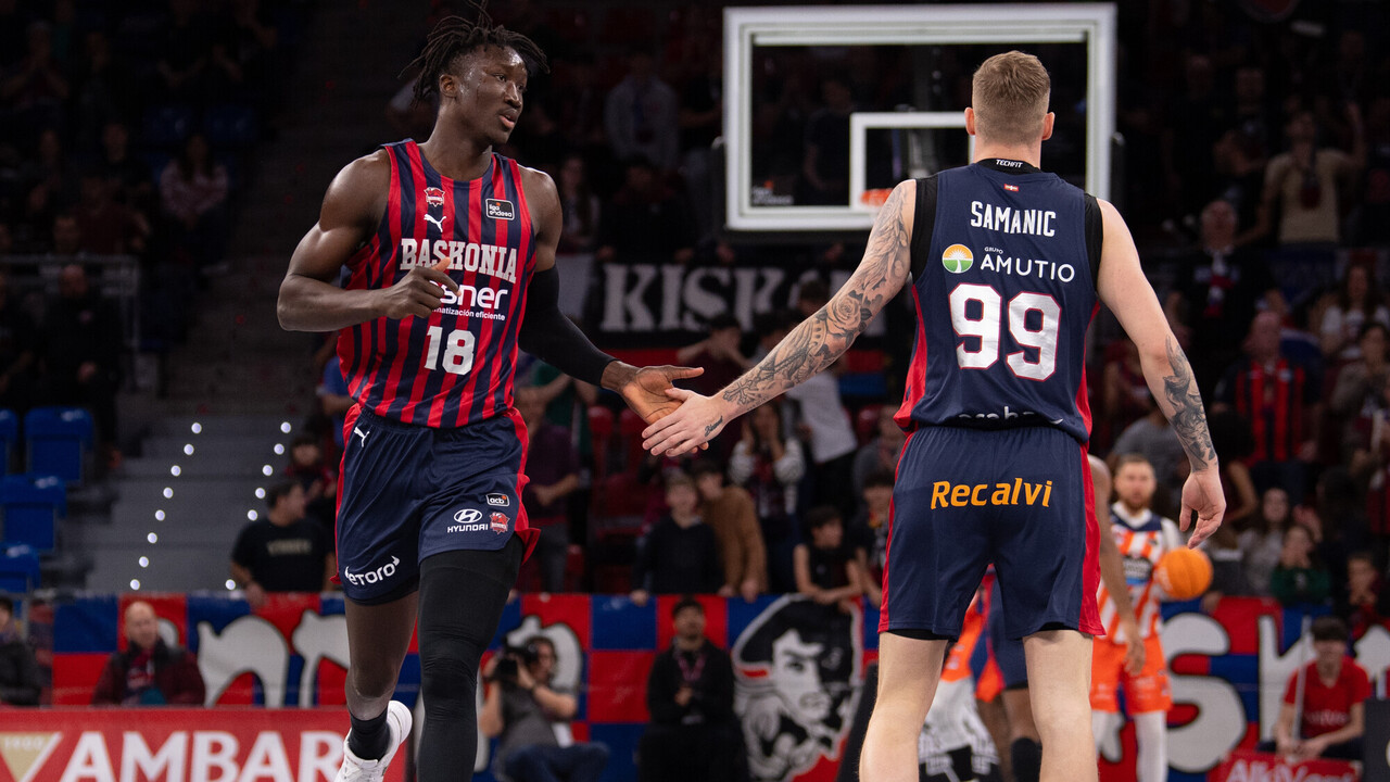 Baskonia supera al Leyma Coruña y se aferra a la Copa