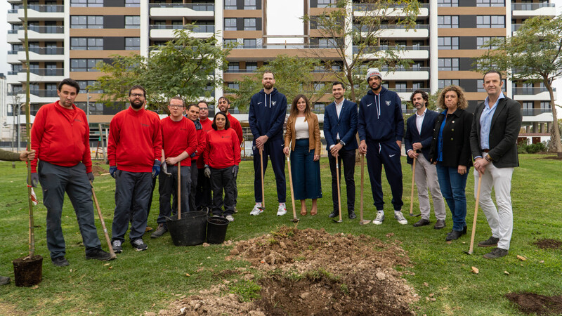 UCAM Murcia dona 5.000€ para plantar árboles