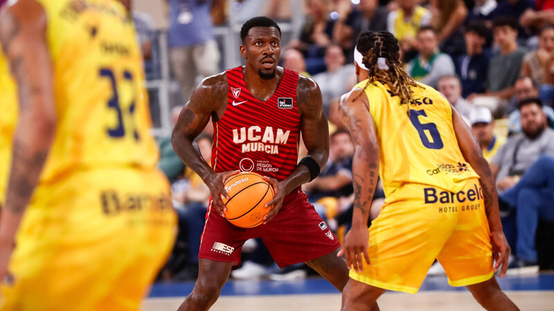 UCAM Murcia se luce en el Gran Canaria Arena y es 9º (69-76)