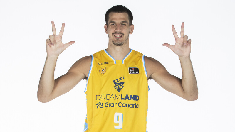 Nico Brussino, tercer máximo triplista del Dreamland G. Canaria 
