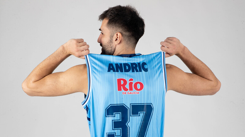 Mihajlo Andric continuará en el Río Breogán