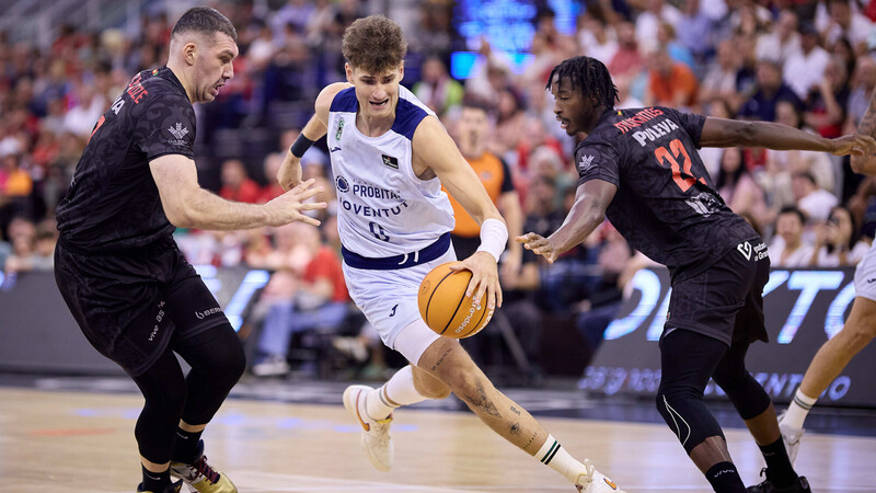 Henri Drell, 2 meses más en la Penya