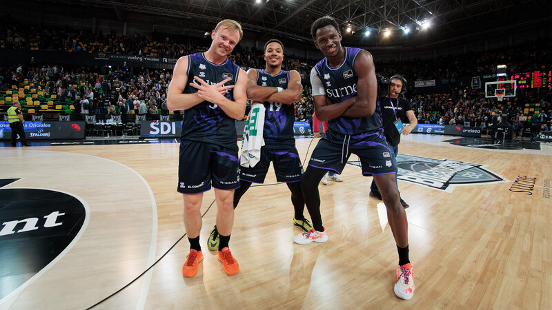 El Surne BB vence y convence frente al Casademont Zaragoza