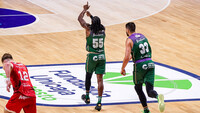 Boquerón Perry lidera la clara victoria del Unicaja