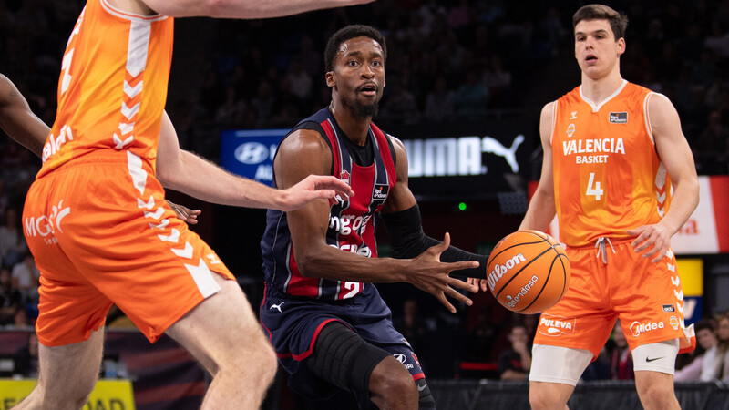 Kobi Simmons, hasta final de temporada