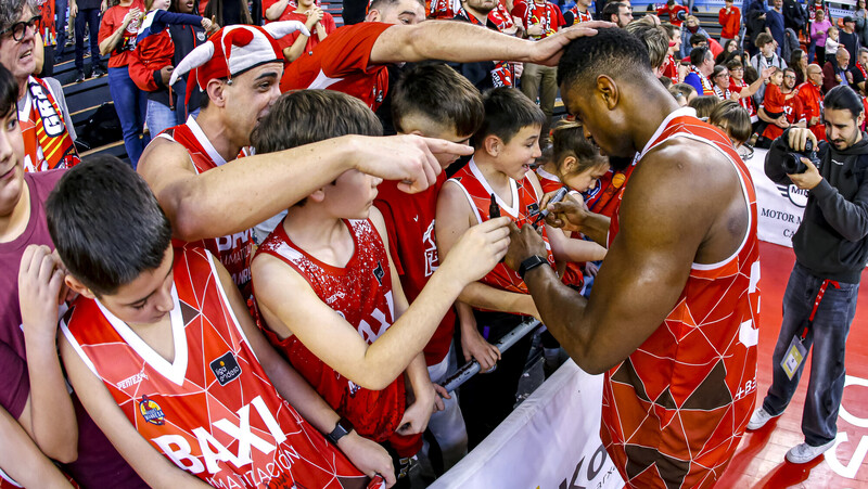 Obasohan aleja al BAXI Manresa de la quema (91-84)