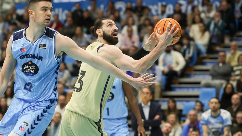 El Bar&ccedil;a se pasea en Lugo (78-109)