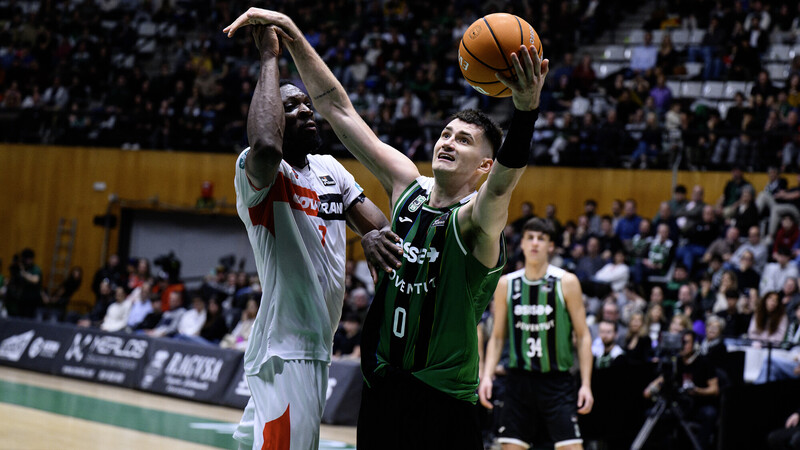 El Asisa Joventut deja sin aire al Coviran Granada (109-73)