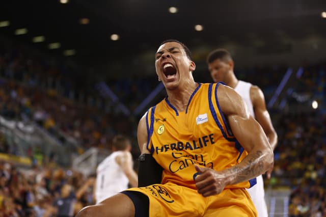 Joventut presenta oferta por Wiley