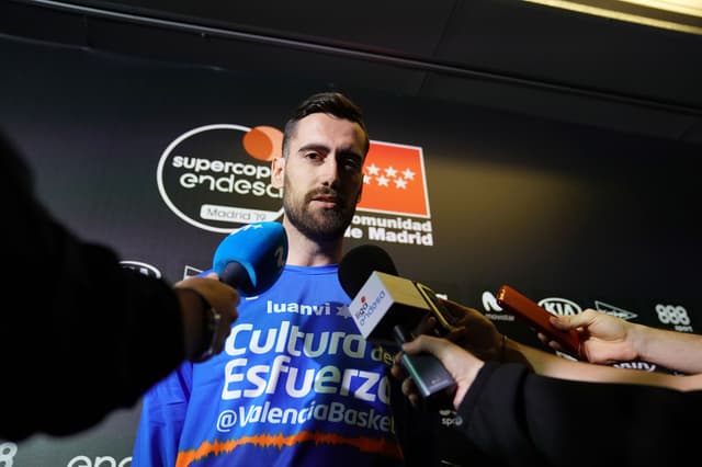 Sastre: "Con el trabajo bien hecho"