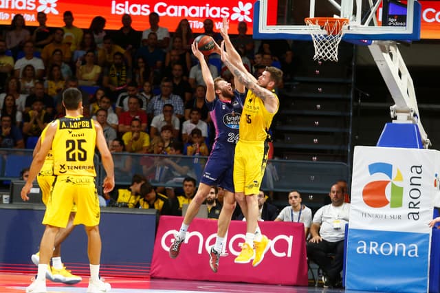 Crónica: Iberostar Tfe.-Monbus Obra