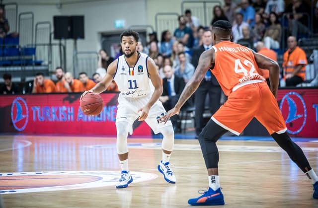 Rishon-MoraBanc Andorra (69-86)