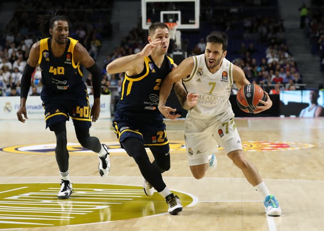 R.Madrid-Khimki (104-76)