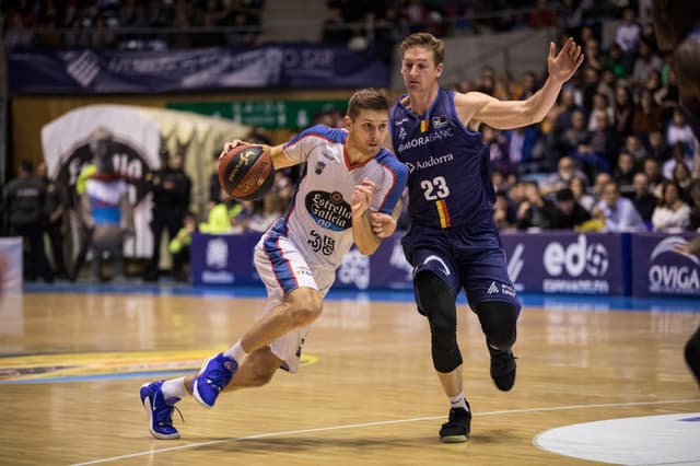 Crónica Monbus-MoraBanc (75-73)