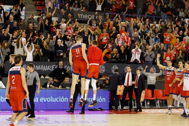 Crónica BAXI Manresa-UCAM M (93-92)