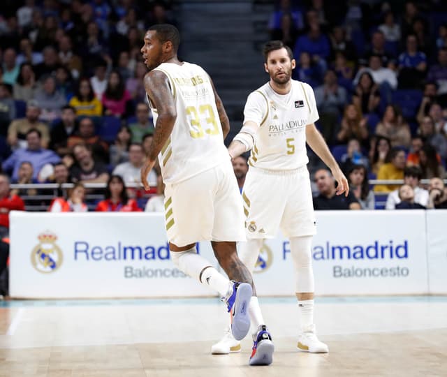 Crónica R. Madrid-S. Pablo (104-93)