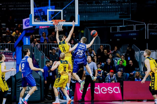 Iberostar-MoraBanc, en 5 apuntes