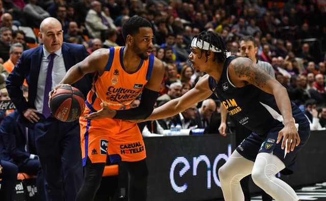 Loyd sufre una fractura 