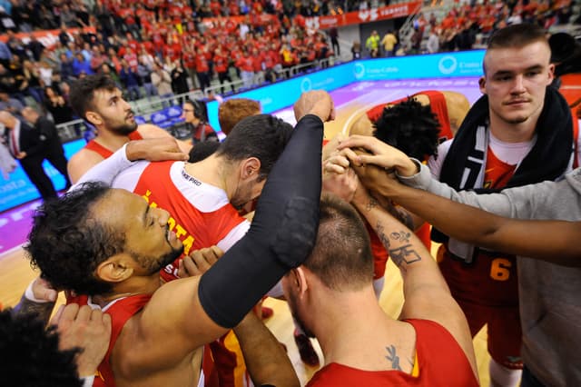 Crónica UCAM-Montakit (94-71)