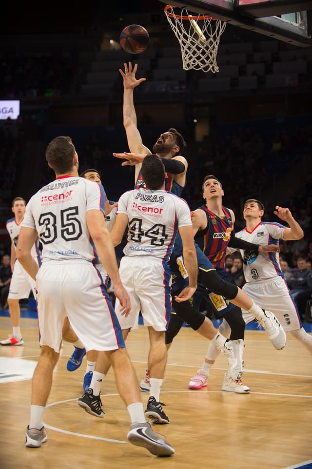 KIROLBET Bkn.-Monbus Obra. (83-69)