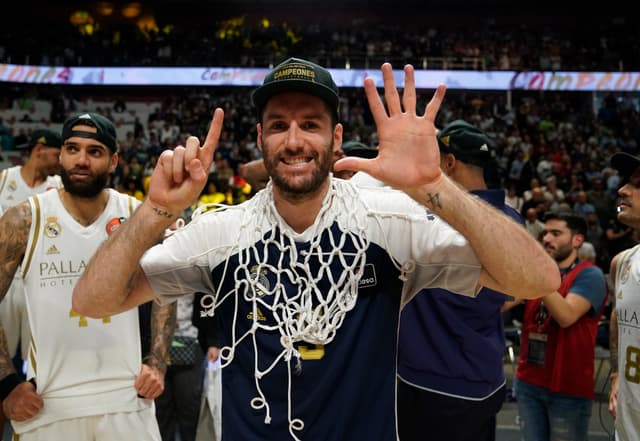 Celebración, ¡tuit a tuit!