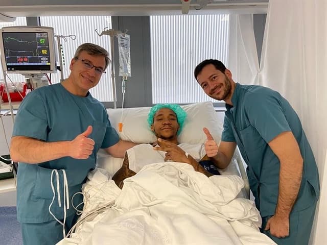 Randle, operado con éxito