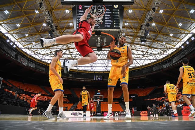 Cró. Casademont-Herbalife (85-76)