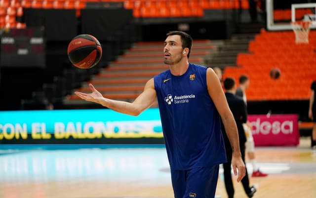 Oriola, azulgrana hasta el 2024