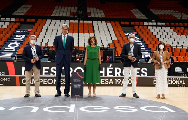 Homenaje a nuestros héroes