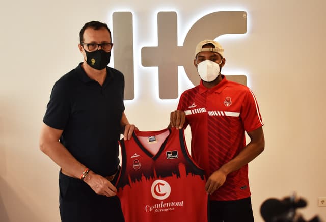 Sulaimon: "Aportar al equipo"