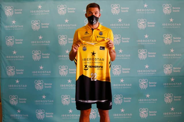 Sulejmanovic, presentado
