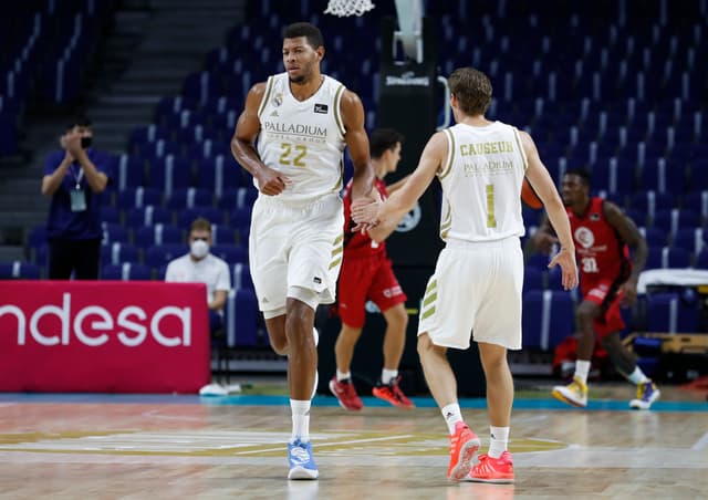 R.Madrid-Casademont Zza. (102-83)