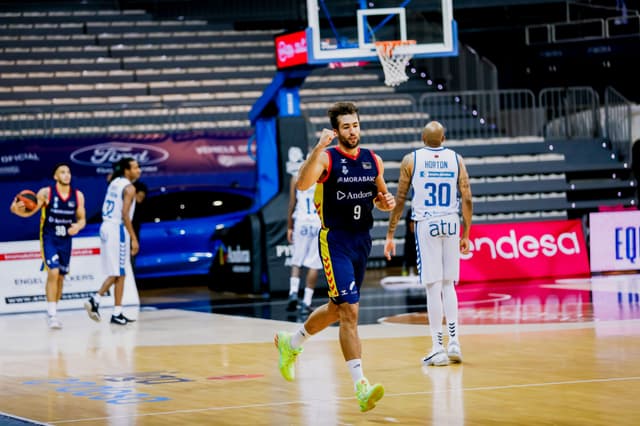 MoraBanc And.- Hereda SPB (87-82)