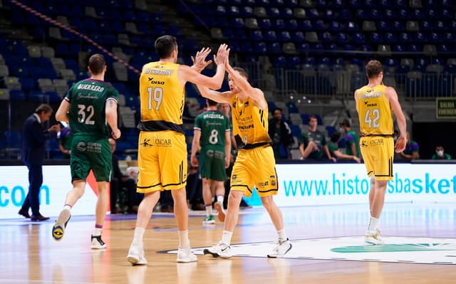 Unicaja-Iberostar Tfe. (79-86)