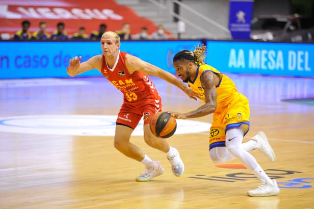 Crónica UCAM M-Herbalife GC (74-78)