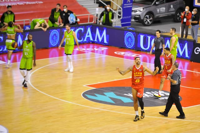 UCAM Murcia 84 - Urbas Fuenla 81