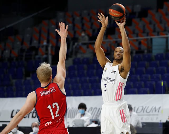 Randolph, intervenido con éxito