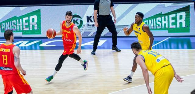 Crónica: España-Rumanía (94-41)