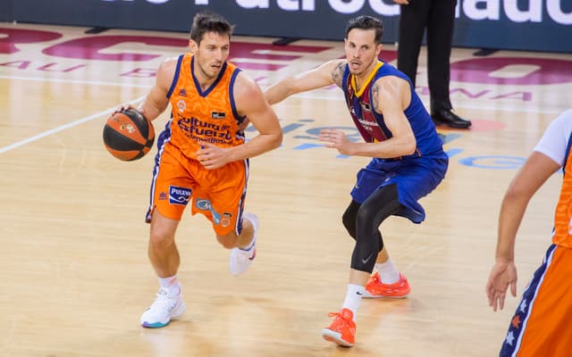 Crónica: Barça-Valencia B. (90-100)