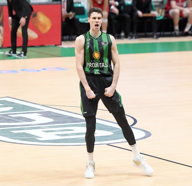 Novedades y Vistazo MOB-CBJ