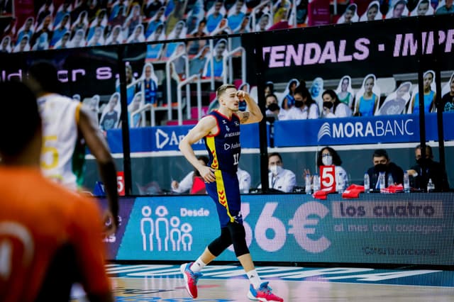 Gielo, dos meses más en Andorra
