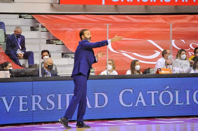 Sito Alonso: "Comenzar con tensión"