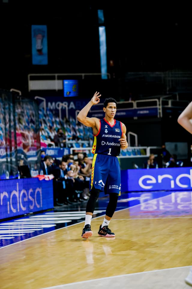 'Tyson' Pérez pasa por el quirófano