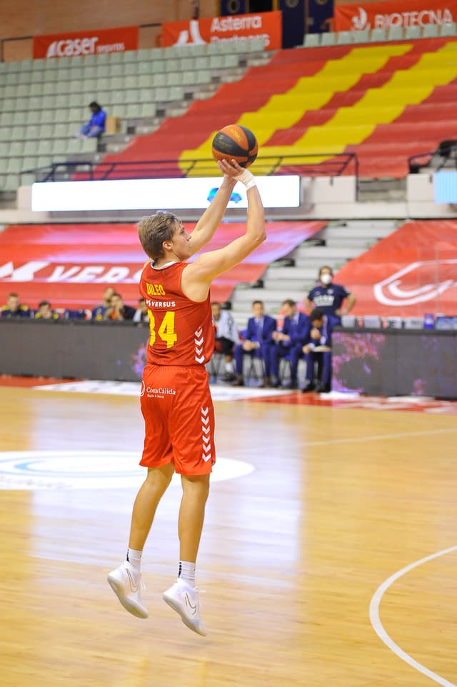 Altas y bajas RMB-UCM