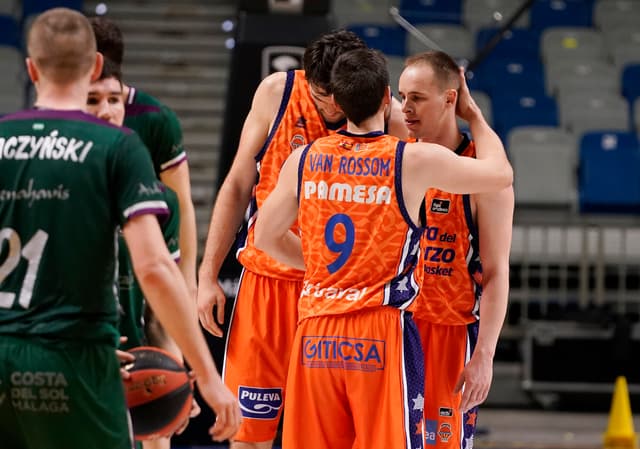 Crónica Unicaja-Valencia BC (85-89)