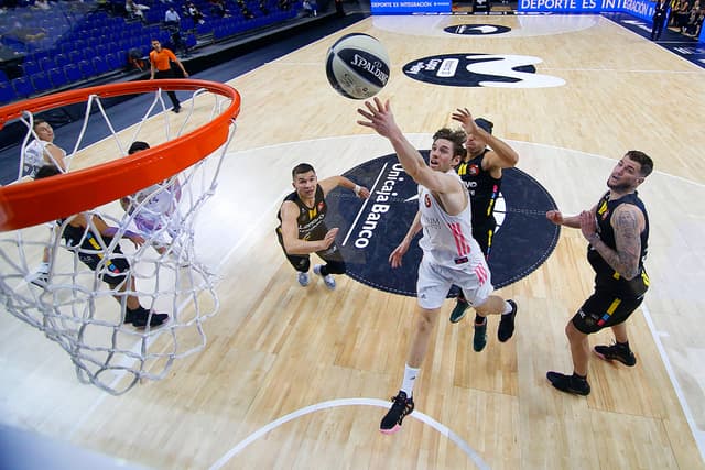 Crónica. R.Madrid-Lenovo (85-79)